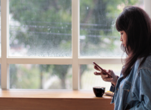 vriendin altijd afzeggen