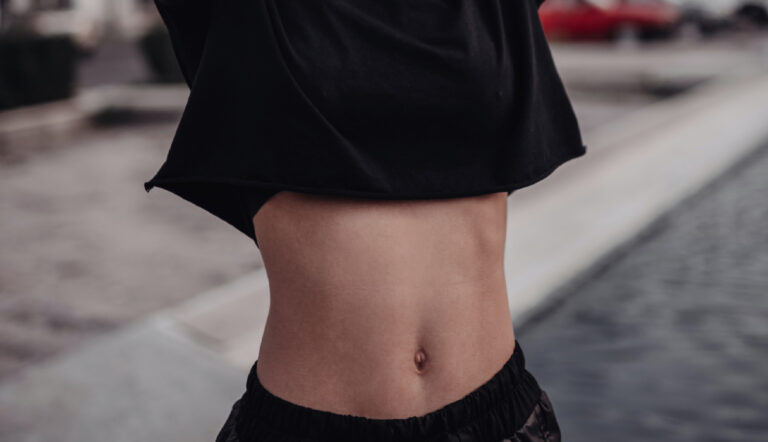 opgeblazen gevoel / buik van een vrouw