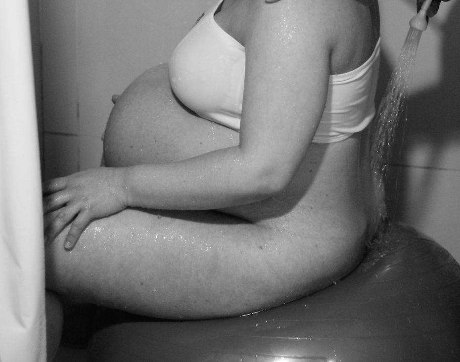 bevallen op een baarkruk