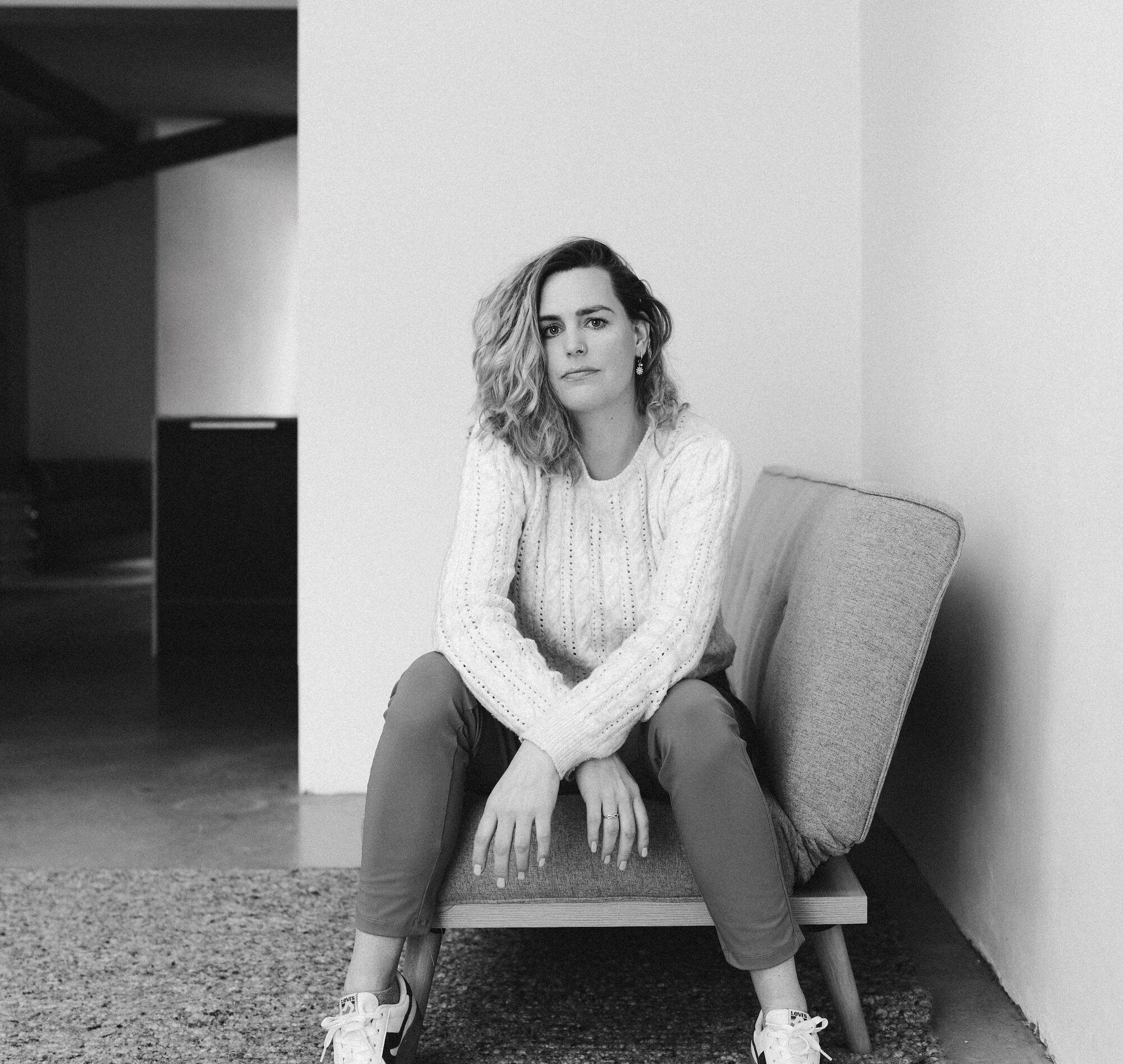 Afina is moeder en alcoholverslaafd